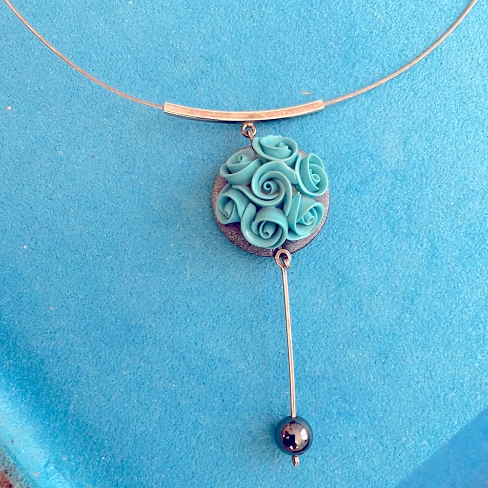 Artisan pendant